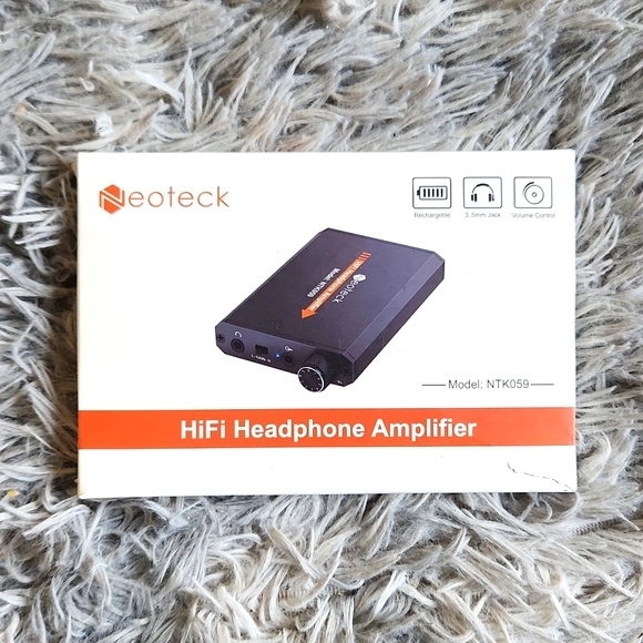 Neoteck Portable Headphone Amplifier 3.5mm Audio Rechargeble HiFi Earphone NEW - Picture 2 of 4